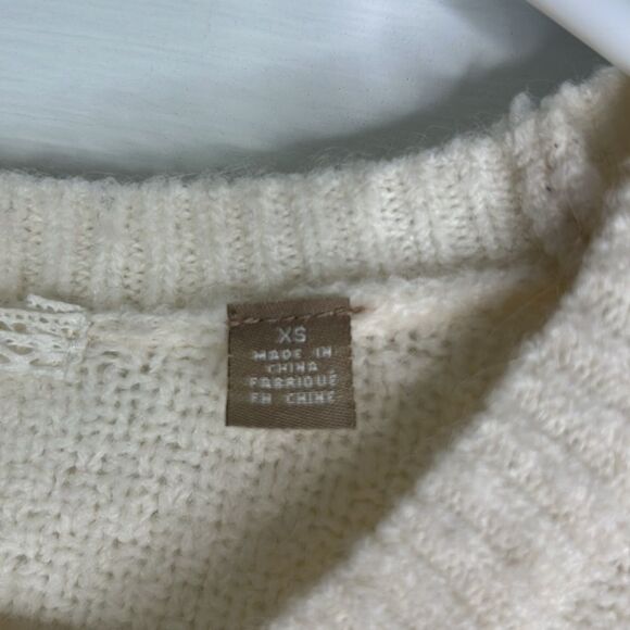 Anthropologie Ivory Cable-Knit Sweater w/ Rhinestone Peach Tulle – Size XS - Picture 11 of 16